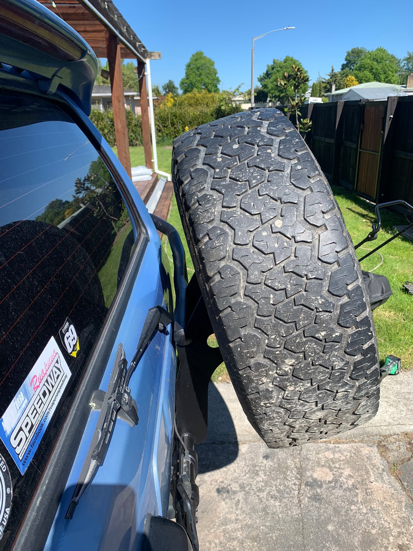 Hilux spare wheel riser mount