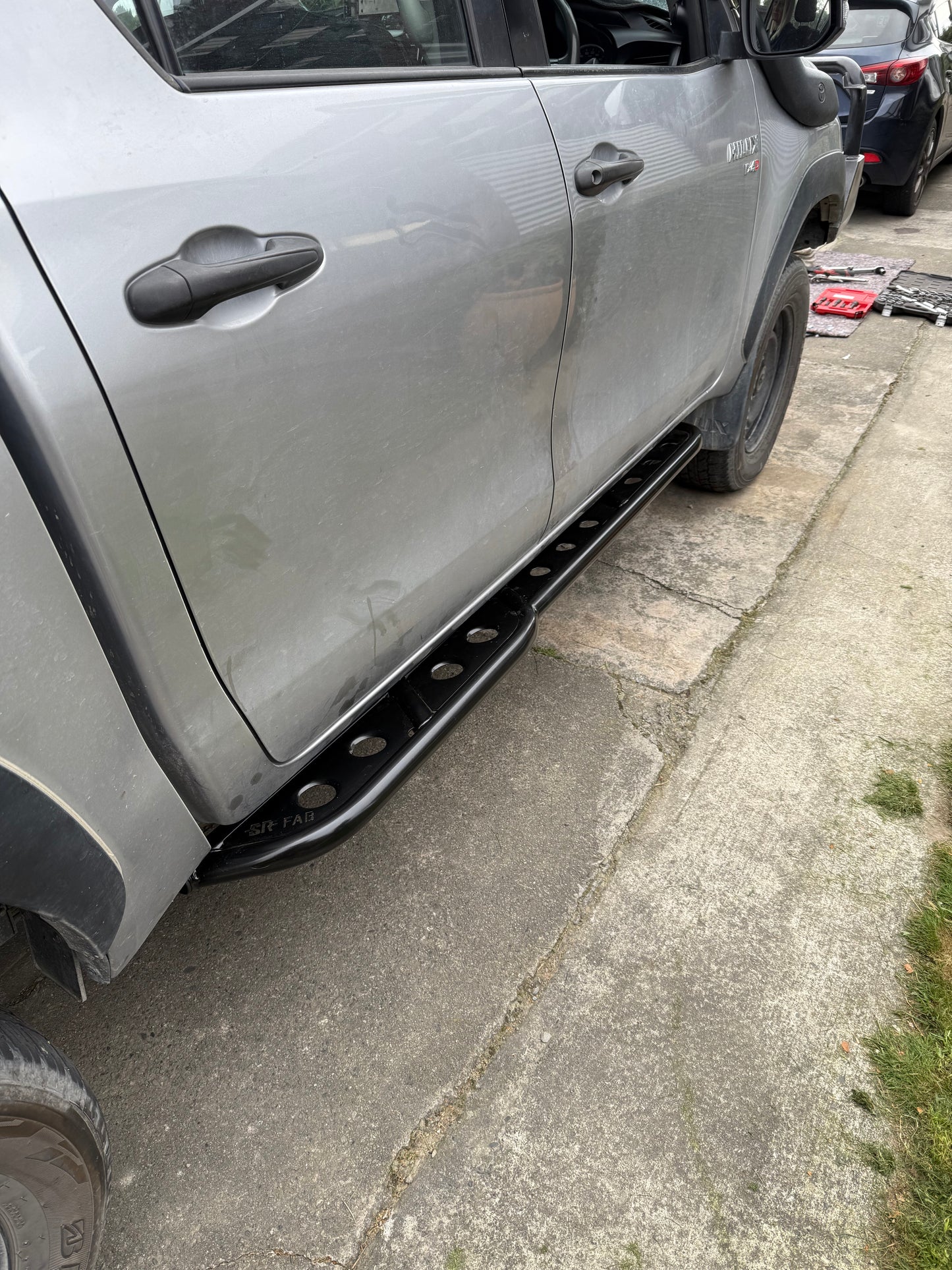 N80 Hilux (2015 - 2021) - Rock Sliders (Kick Out)