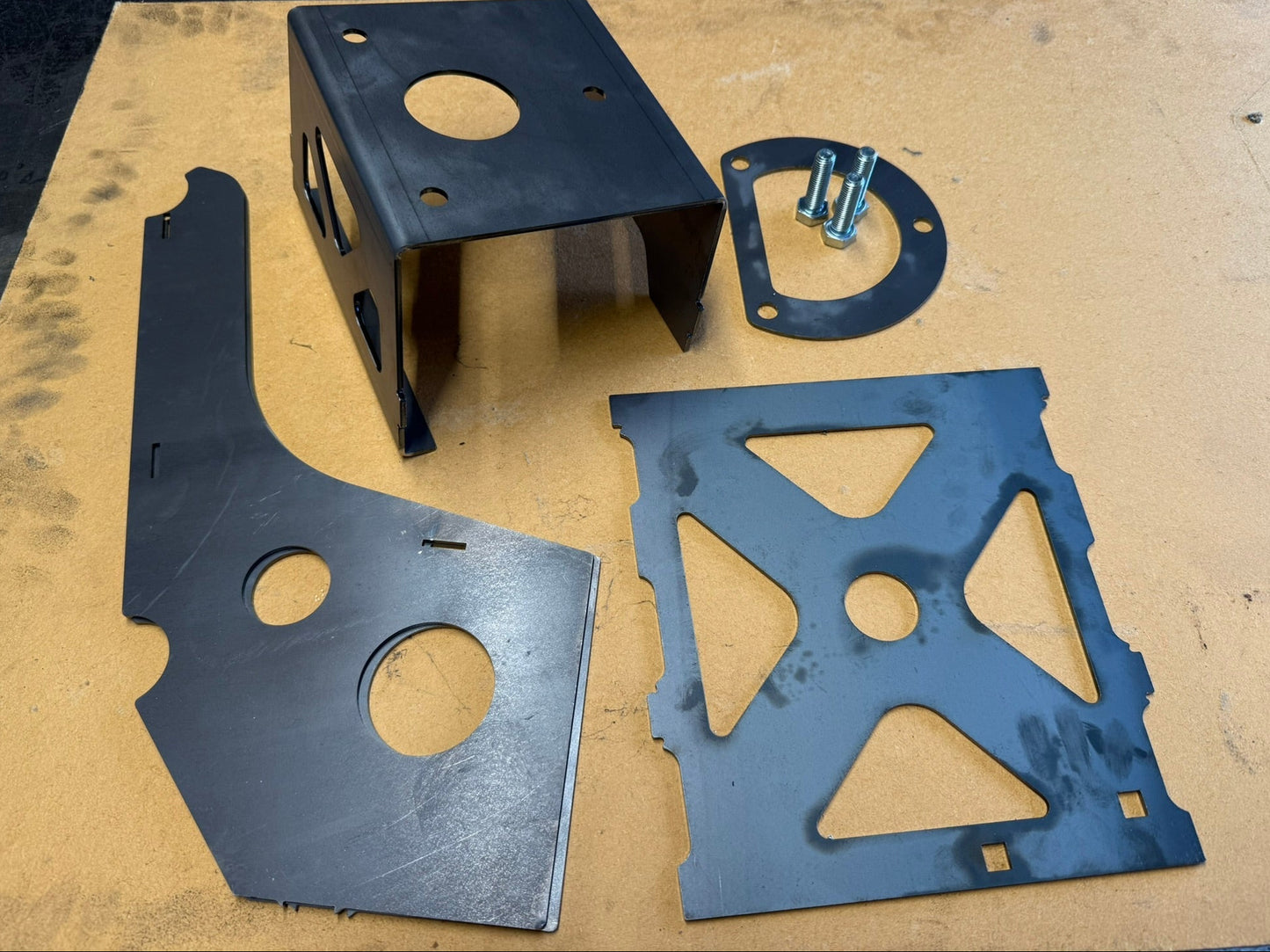 Hilux spare wheel riser mount