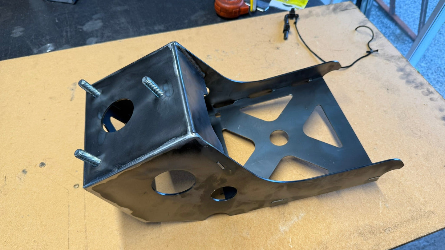 Hilux spare wheel riser mount