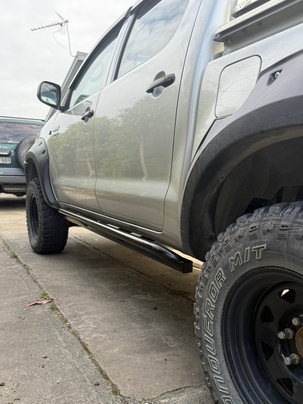Toyota Hilux N70 Angled Rock Sliders