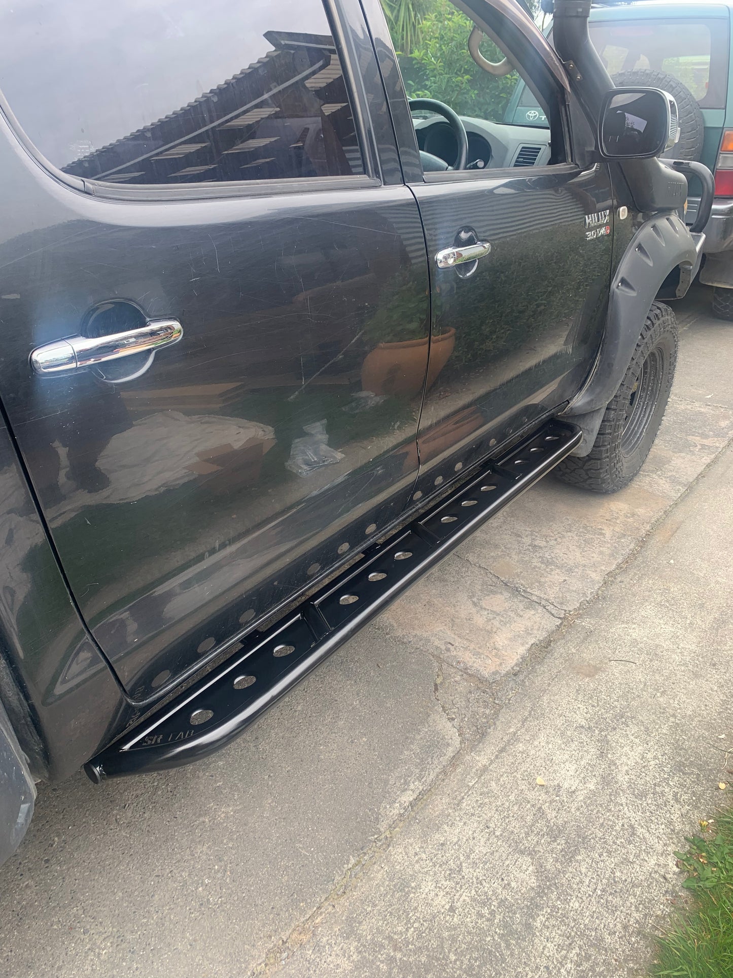 N70 Hilux (2005 - 2014) - Rock Sliders (Straight)